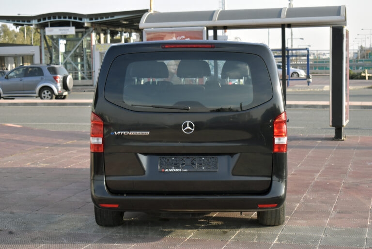 Mercedes-Benz Vito - e Tourer Pro 129 Extra Long 9 Seats Automatic