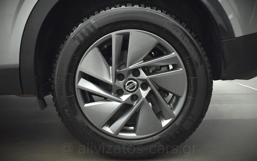 Nissan Qashqai - 1.3 MHEV XTronic 158hp HYBRID