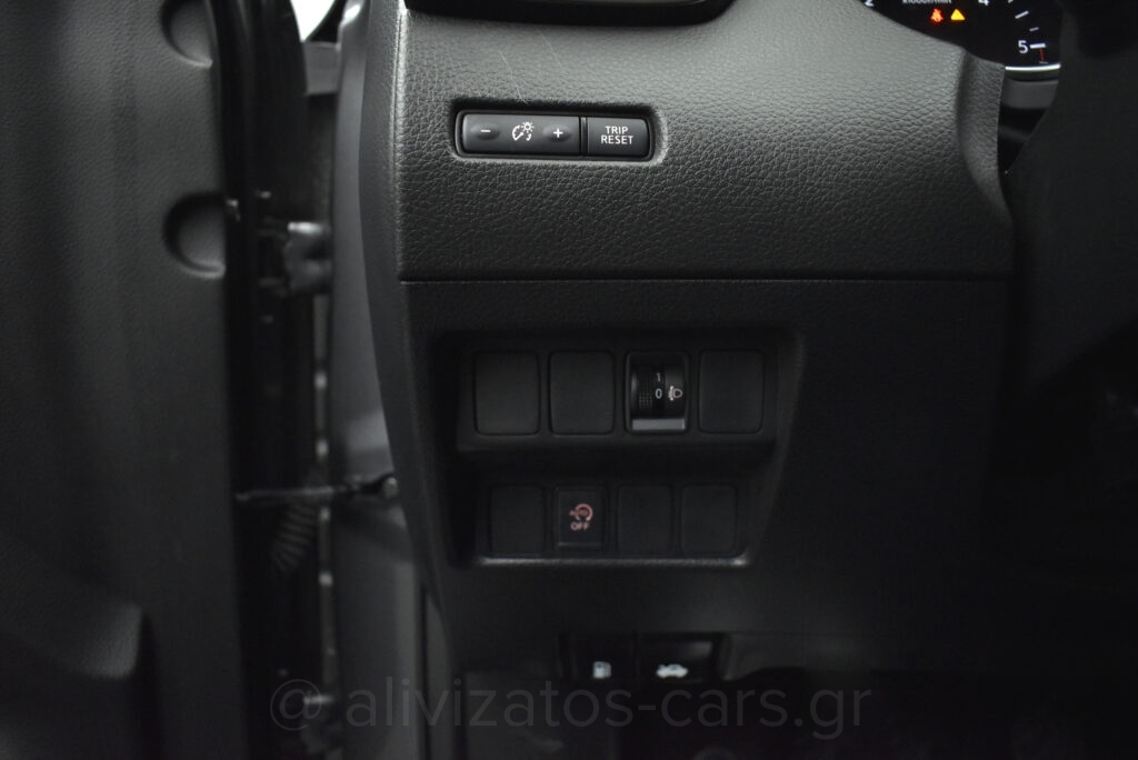 Nissan Qashqai - 1.5 dCI Acenta Camera Facelift 115hp