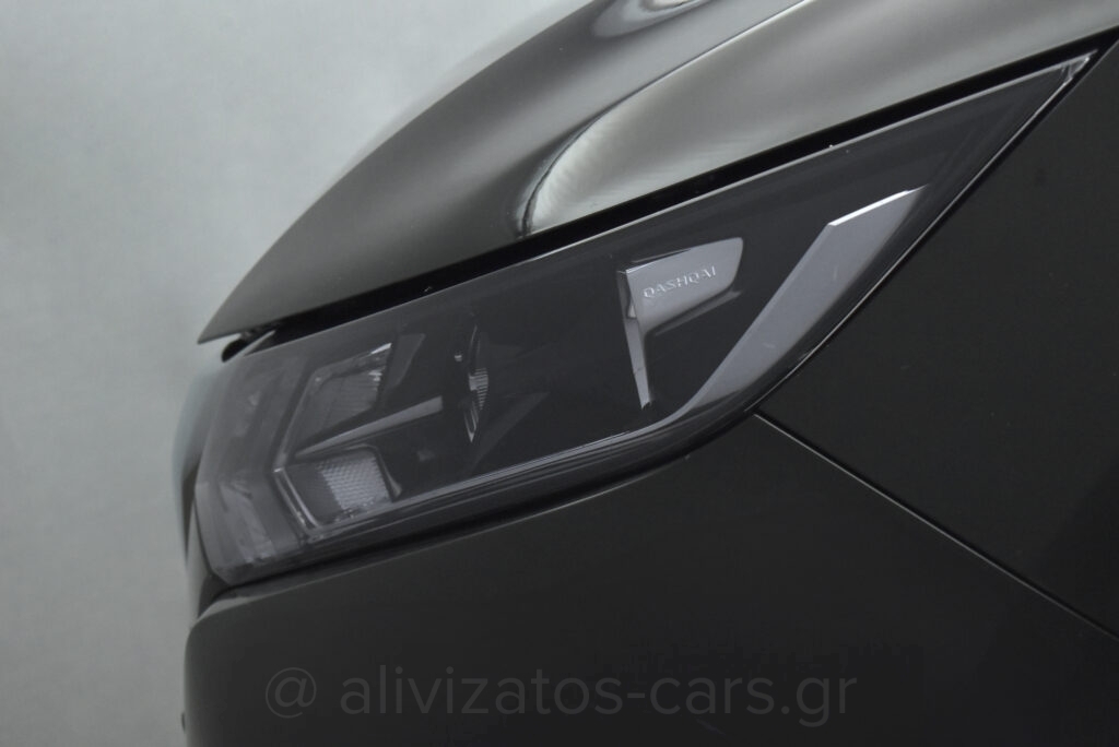 Nissan Qashqai - 1.5 dCi N-Connecta Automatic Facelift R19