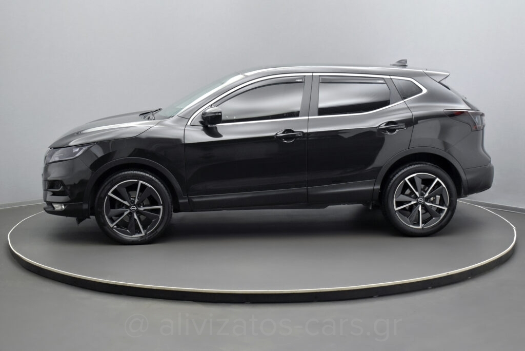 Nissan Qashqai - 1.5 dCi N-Connecta Automatic Facelift R19