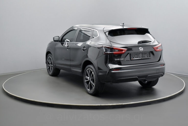 Nissan Qashqai - 1.5 dCi N-Connecta Automatic Facelift R19