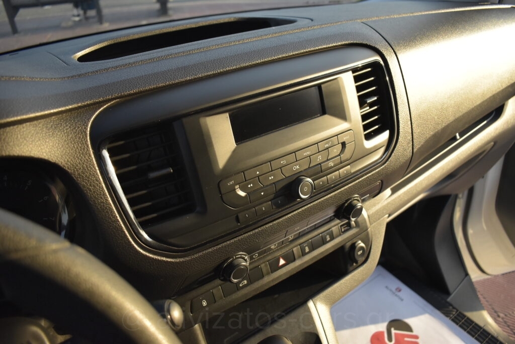 Peugeot Expert - no-subtitle