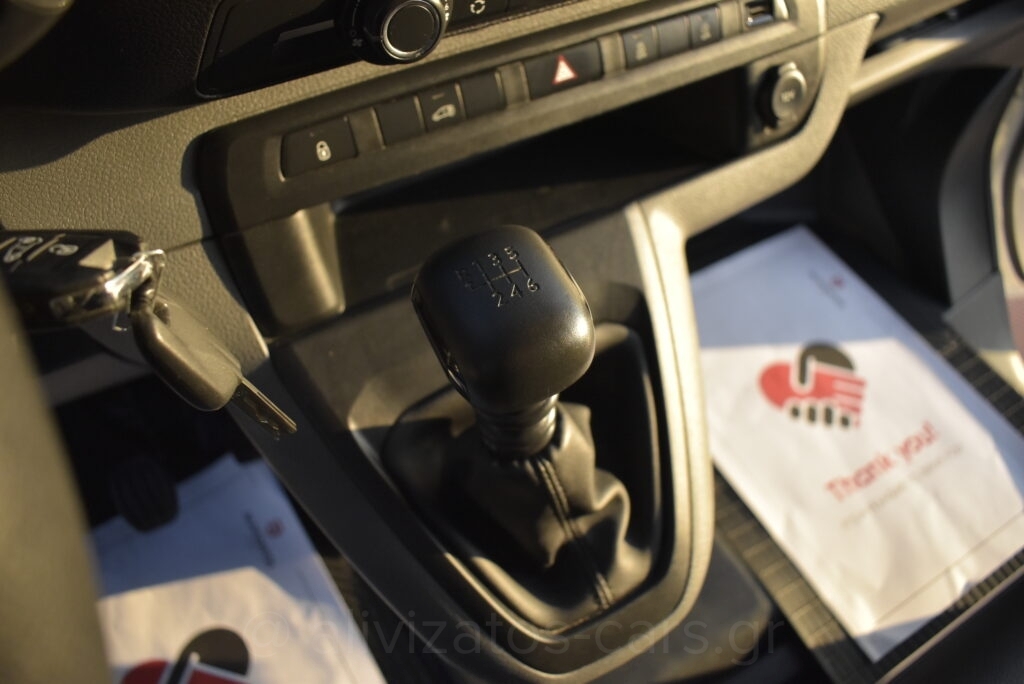 Peugeot Expert - no-subtitle