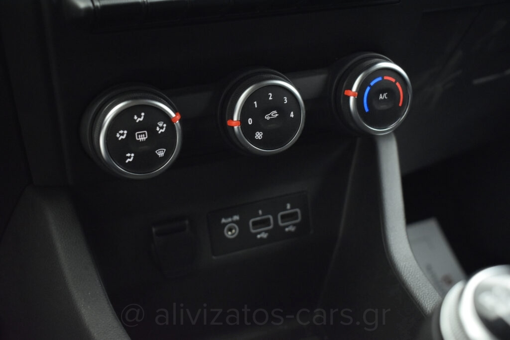 Renault Clio - 1.0 TCe Business Full Led 90hp Navigation