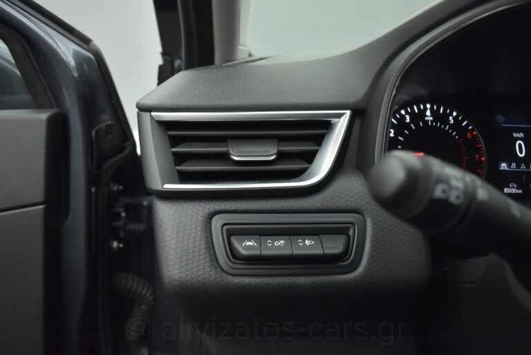 Renault Clio - 1.0 TCe Business Full Led 90hp Navigation