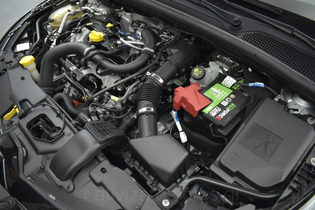 Renault Clio - 1.0 TCe Business Full Led 90hp Navigation