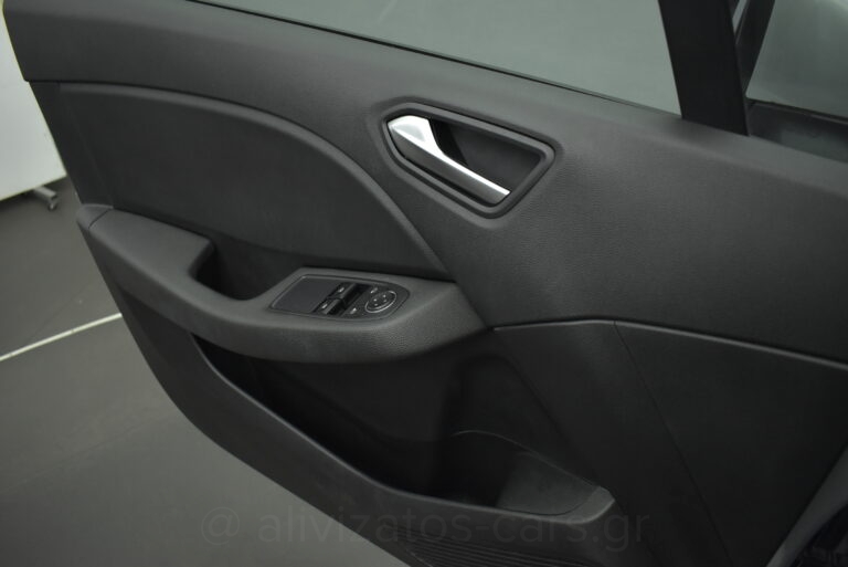 Renault Clio - 1.0 TCe Business Full Led 90hp Navigation