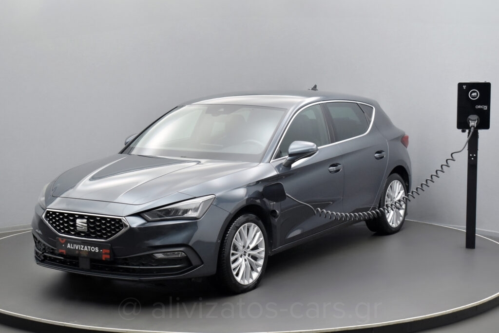 Seat Leon - 1.4 eTSI PHEV Xcellence DSG 204hp Plug-in Hybrid Camera