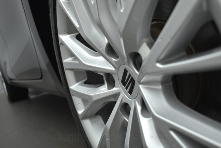 Seat Leon - 1.4 eTSI PHEV Xcellence DSG 204hp Plug-in Hybrid Camera