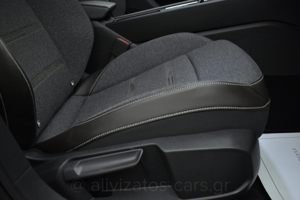 Seat Leon - 1.4 eTSI PHEV Xcellence DSG 204hp Plug-in Hybrid Camera