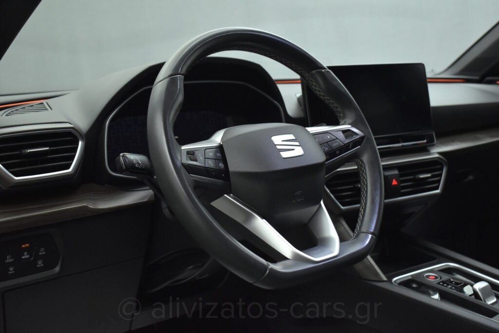 Seat Leon - 1.4 eTSI PHEV Xcellence DSG 204hp Plug-in Hybrid Camera