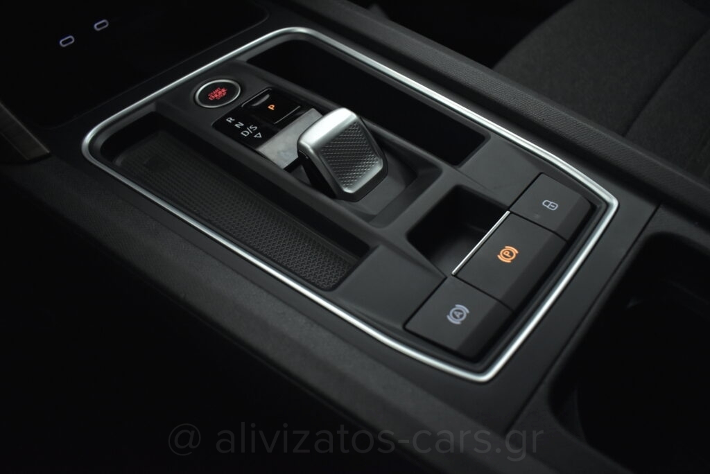 Seat Leon - 1.4 eTSI PHEV Xcellence DSG 204hp Plug-in Hybrid Camera