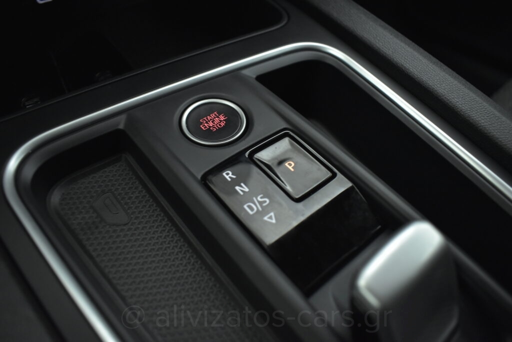 Seat Leon - 1.4 eTSI PHEV Xcellence DSG 204hp Plug-in Hybrid Camera