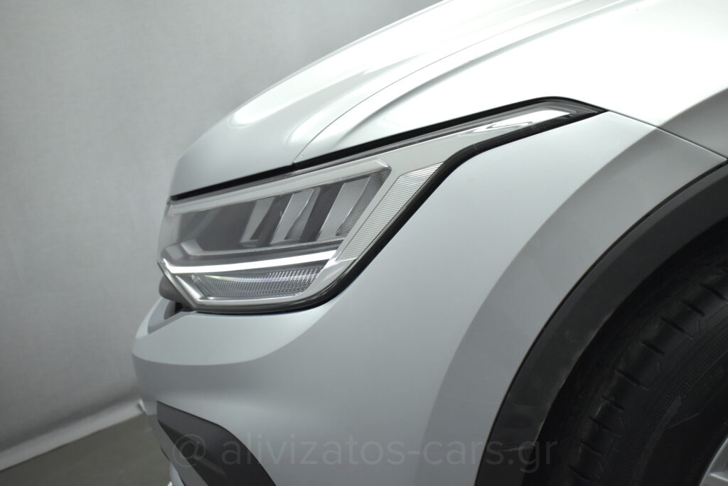 Volkswagen Tiguan - 2.0 TDI 122 hp Park Assist 26.749 ΧΛΜ!!!