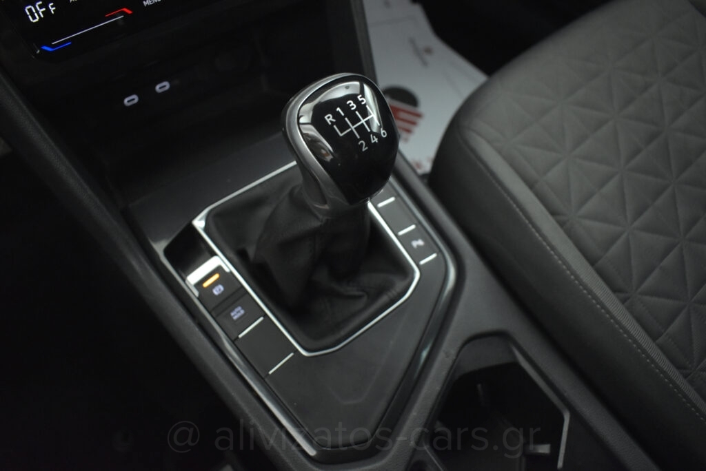 Volkswagen Tiguan - 2.0 TDI 122 hp Park Assist 26.749 ΧΛΜ!!!