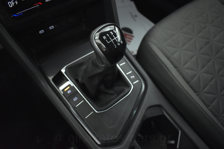 Volkswagen Tiguan - 2.0 TDI 122 hp Park Assist 26.749 ΧΛΜ!!!