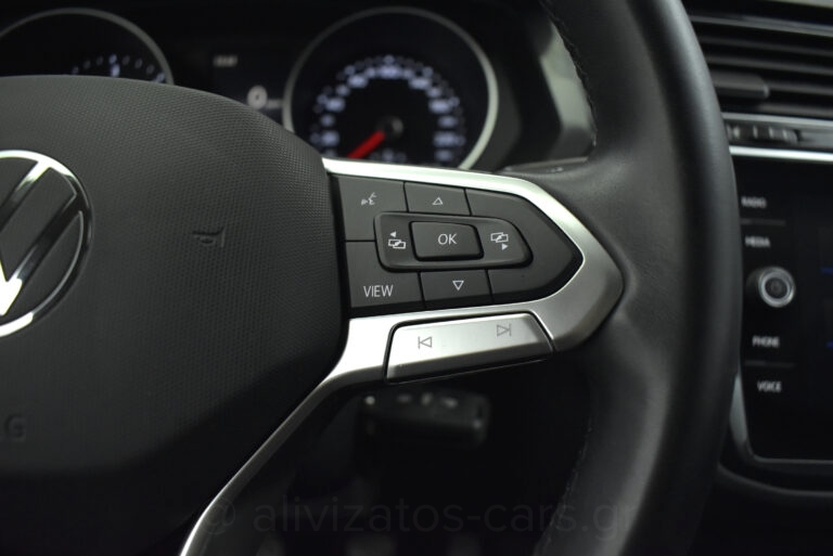 Volkswagen Tiguan - 2.0 TDI 122 hp Park Assist 26.749 ΧΛΜ!!!