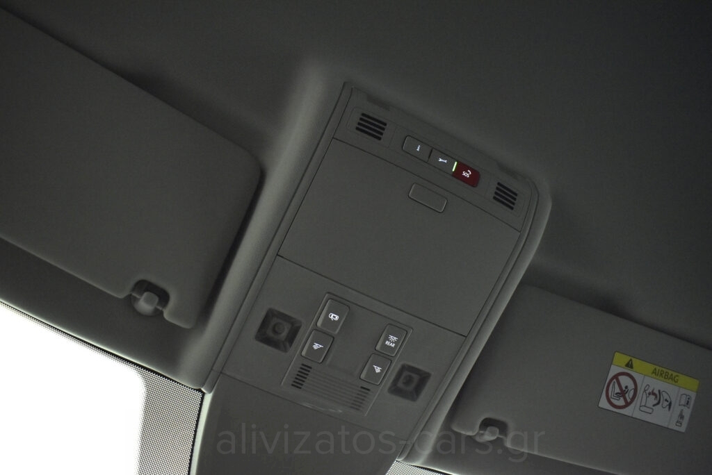 Volkswagen Tiguan - 2.0 TDI 122 hp Park Assist 26.749 ΧΛΜ!!!