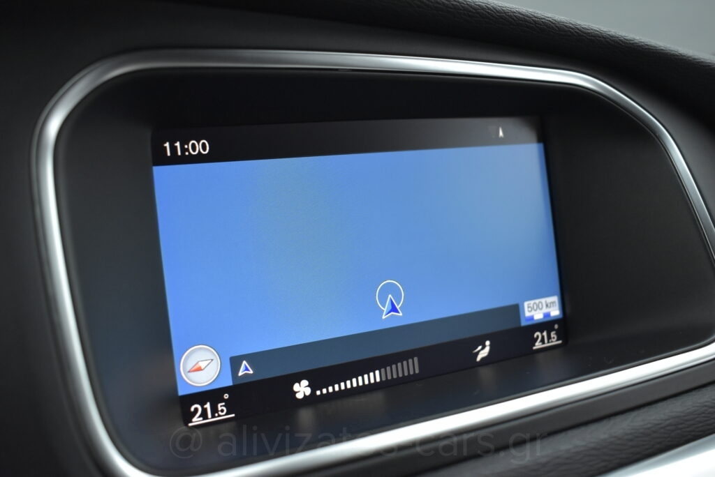 Volvo V40 Cross Country - T3 Momentum Auto Full Led Facelift 152hp