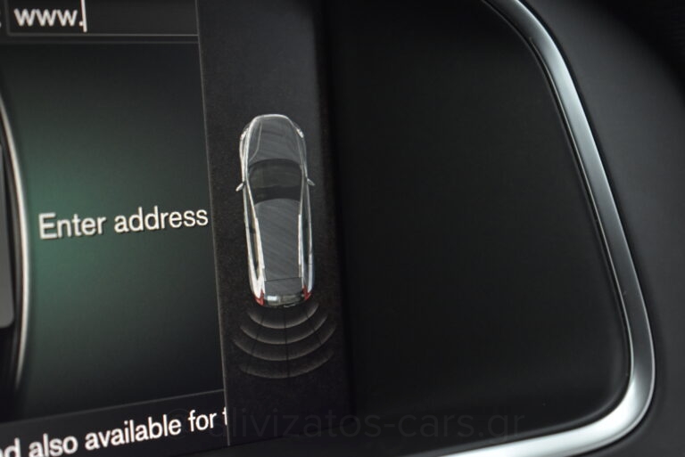 Volvo V40 Cross Country - T3 Momentum Auto Full Led Facelift 152hp