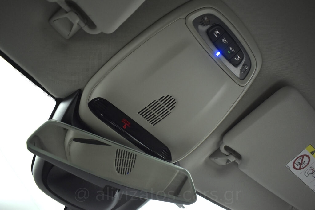 Volvo V40 Cross Country - T3 Momentum Auto Full Led Facelift 152hp