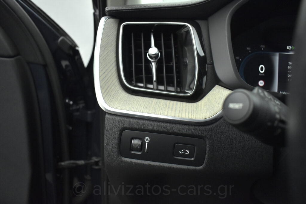 Volvo XC 60 - B4 MHEV Inscription 4x4 197hp Facelift