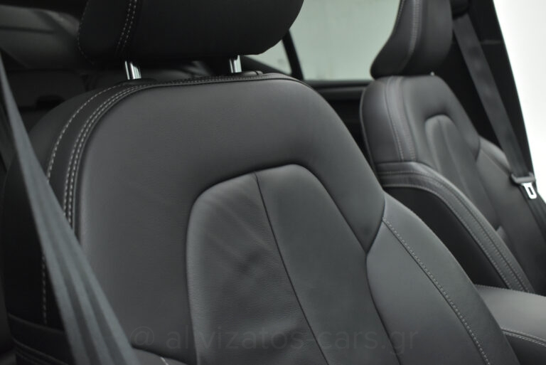 Volvo XC40 - 1.5 T5 PHEV ULTIMATE Panorama Leather Harman Facelift