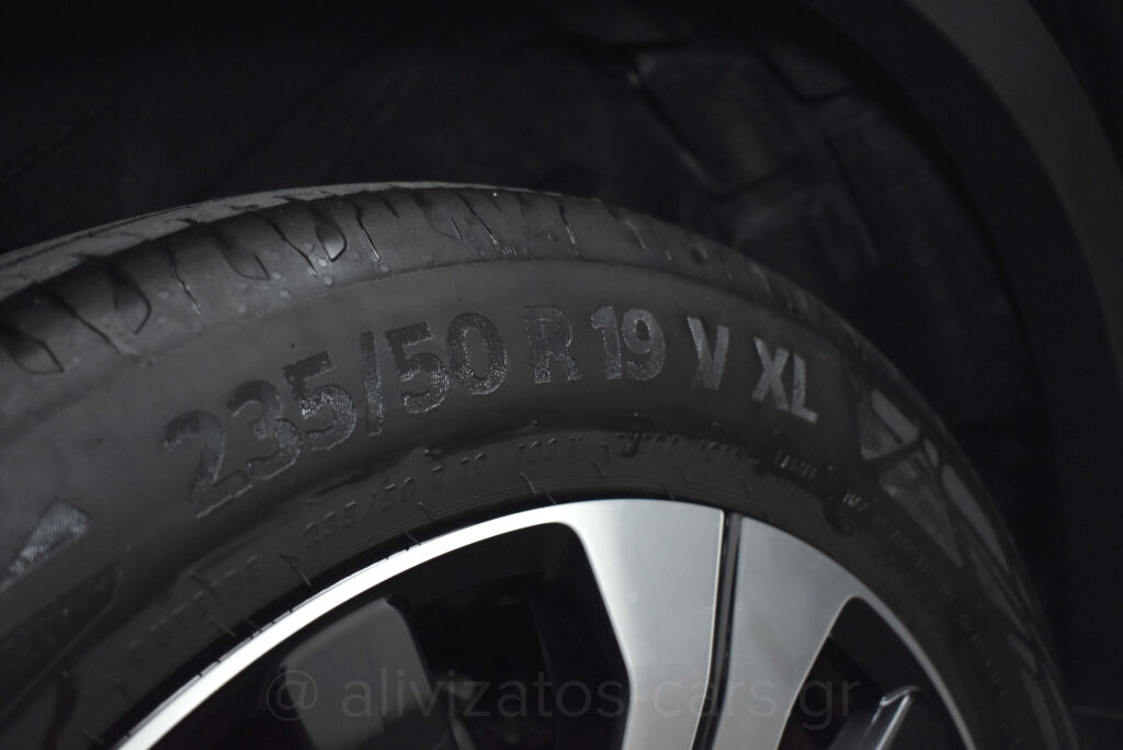 Volvo XC40 - 1.5 T5 PHEV ULTIMATE Panorama Leather Harman Facelift