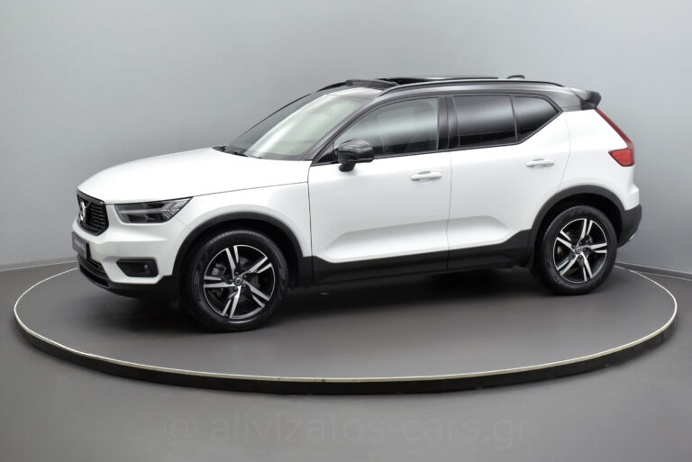 Volvo XC40 - D4 R-Design 190hp Panorama 4x4