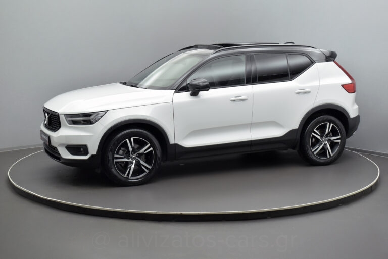 Volvo XC40 - D4 R-Design 190hp Panorama 4x4