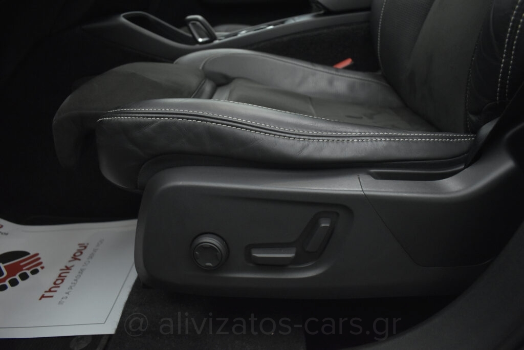 Volvo XC40 - D4 R-Design 190hp Panorama 4x4