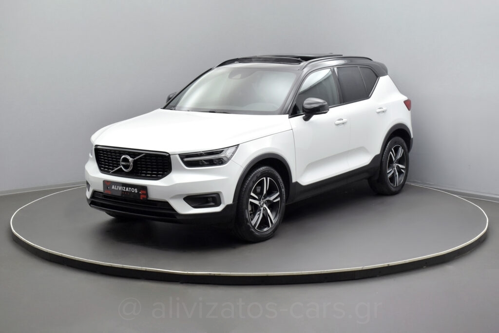 Volvo XC40 - D4 R-Design 190hp Panorama 4x4