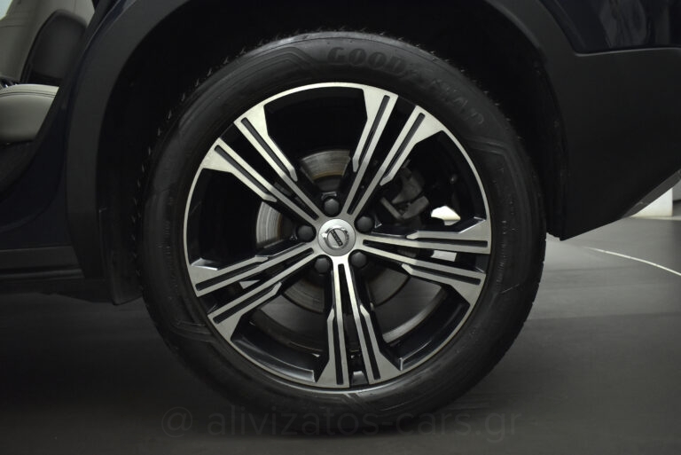 Volvo XC40 T4 Recharge Inscription Plug in Leather Navi R/19 - no-subtitle