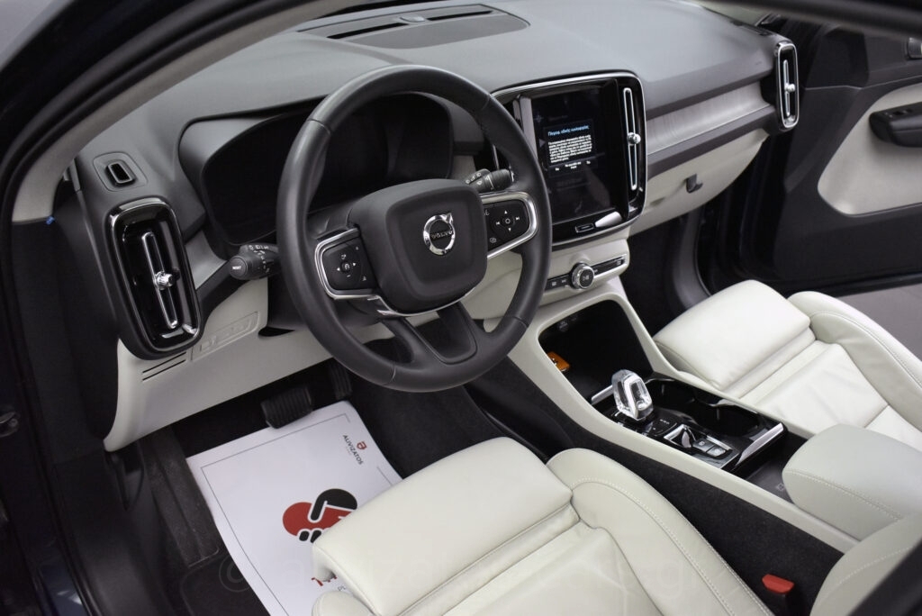 Volvo XC40 T4 Recharge Inscription Plug in Leather Navi R/19 - no-subtitle