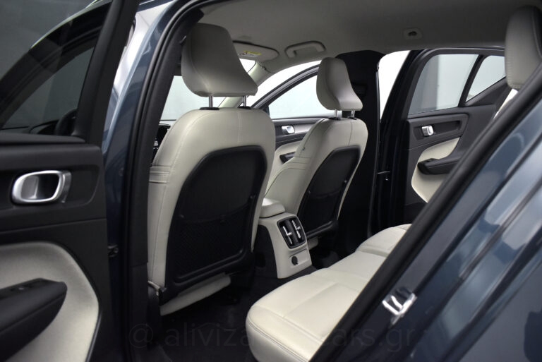 Volvo XC40 T4 Recharge Inscription Plug in Leather Navi R/19 - no-subtitle