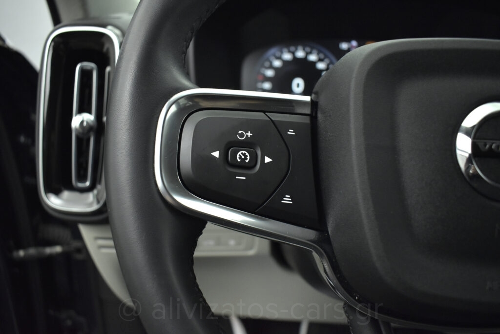 Volvo XC40 T4 Recharge Inscription Plug in Leather Navi R/19 - no-subtitle