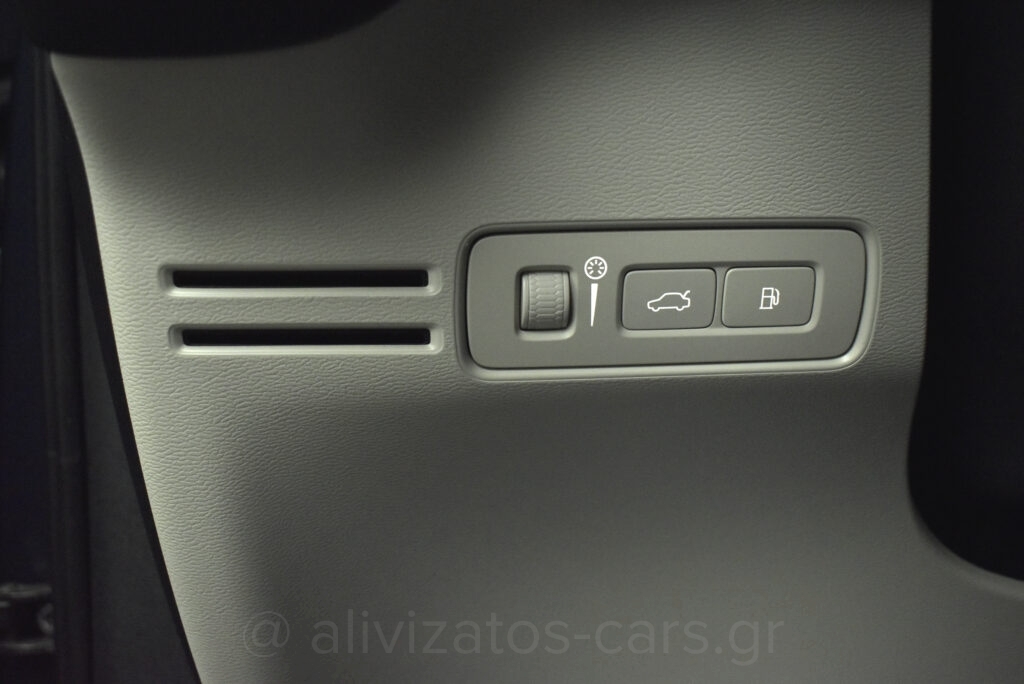 Volvo XC40 T4 Recharge Inscription Plug in Leather Navi R/19 - no-subtitle