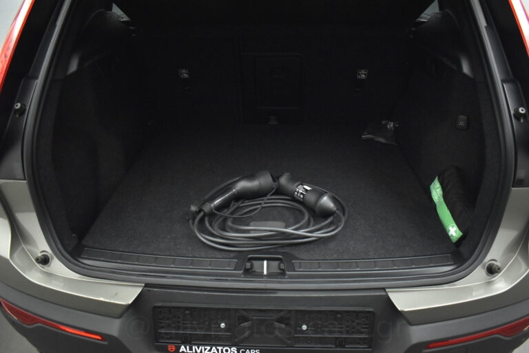 Volvo XC40 -  T5 Recharge 262hp Leather Navi R19