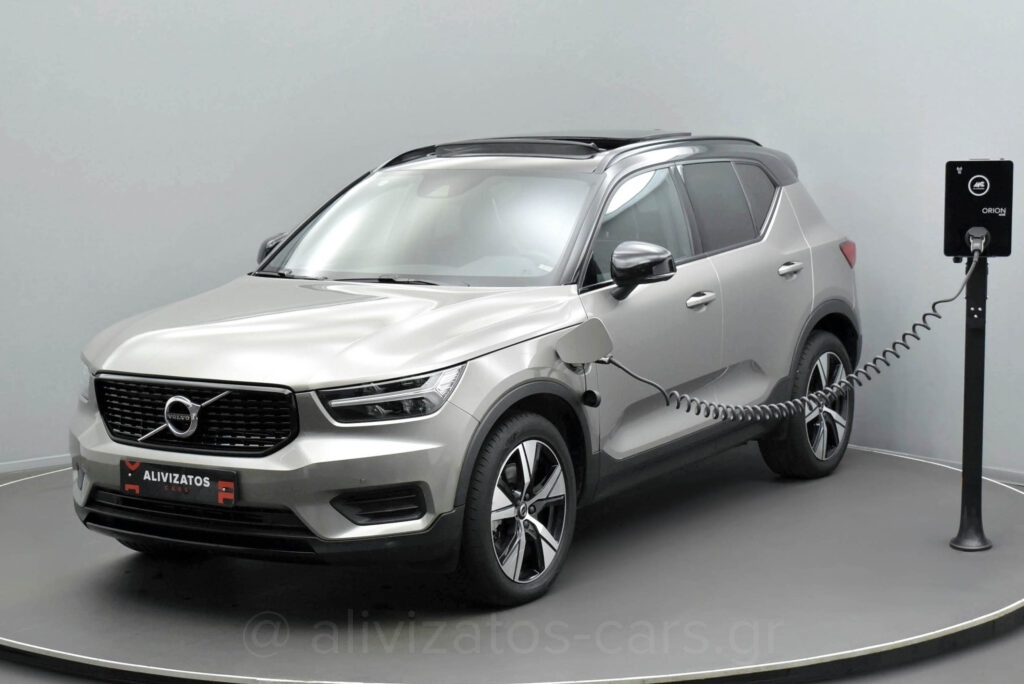 Volvo XC40 - T5 Recharge 262hp Leather Navi R19