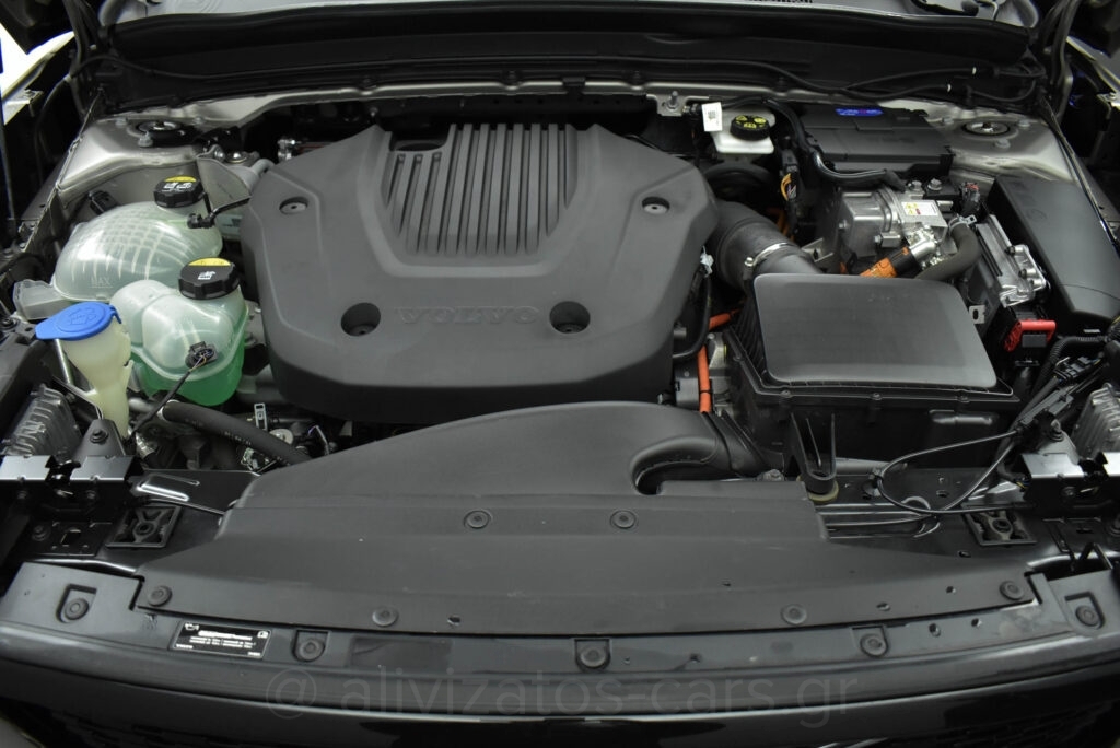 Volvo XC40 -  T5 Recharge 262hp Leather Navi R19