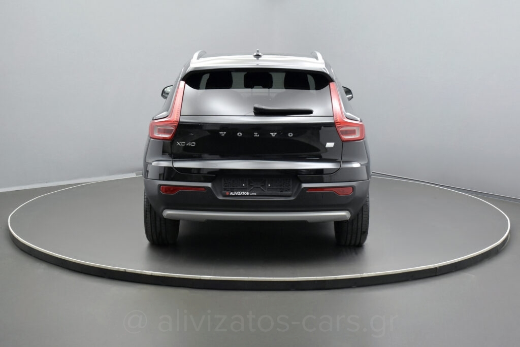 Volvo XC40 -  T5 Recharge Inscription 262hp Navigation & Camera