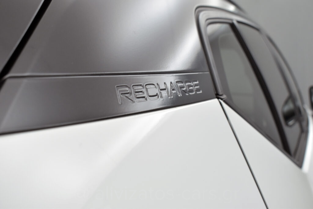 Volvo XC40 - T5 Recharge Inscription Panorama Plug in 262h Navi