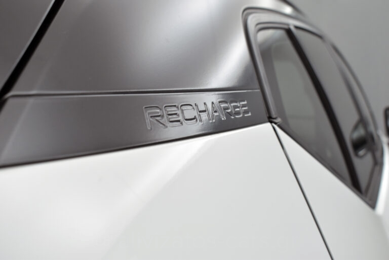 Volvo XC40 - T5 Recharge Inscription Panorama Plug in 262h Navi