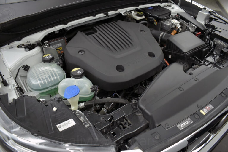 Volvo XC40 - T5 Recharge Inscription Panorama Plug in 262h Navi