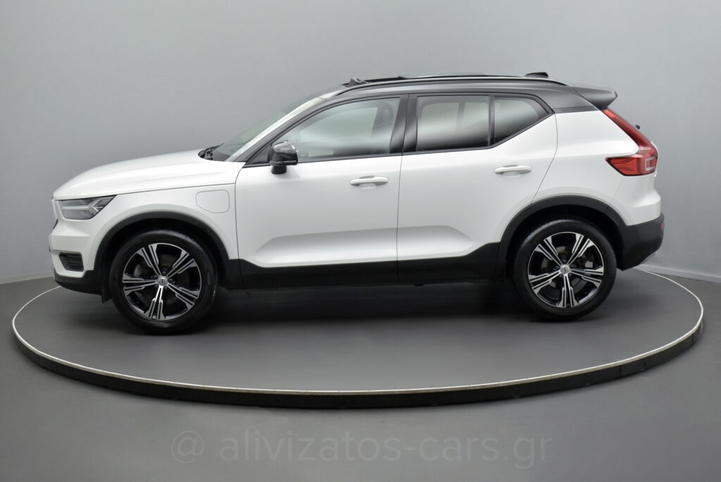Volvo XC40 - T5 Recharge Inscription Panorama Plug in 262h Navi