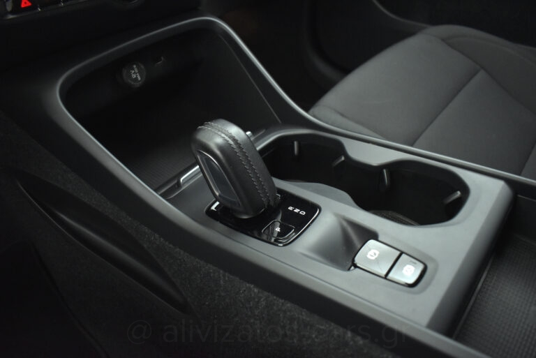 Volvo XC40 - T5 Recharge Inscription Plug in 262hp Panorama Camera