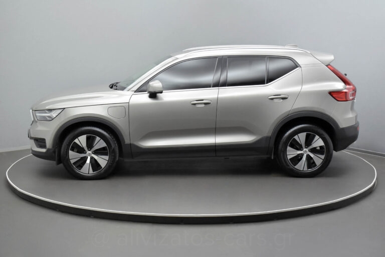 Volvo XC40 - T5 Recharge Inscription Plug in 262hp Panorama Camera