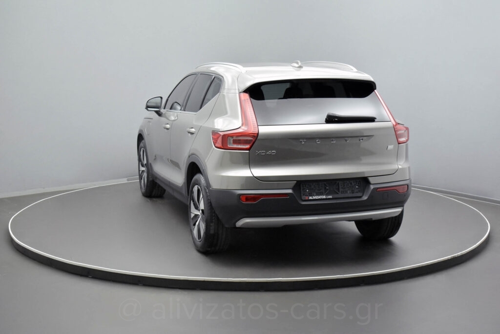 Volvo XC40 - T5 Recharge Inscription Plug in 262hp Panorama Camera
