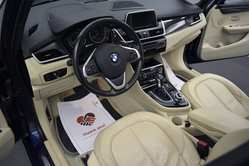Bmw 225XE - LUXURY PANORAMA 4WD Plug-in 224hp